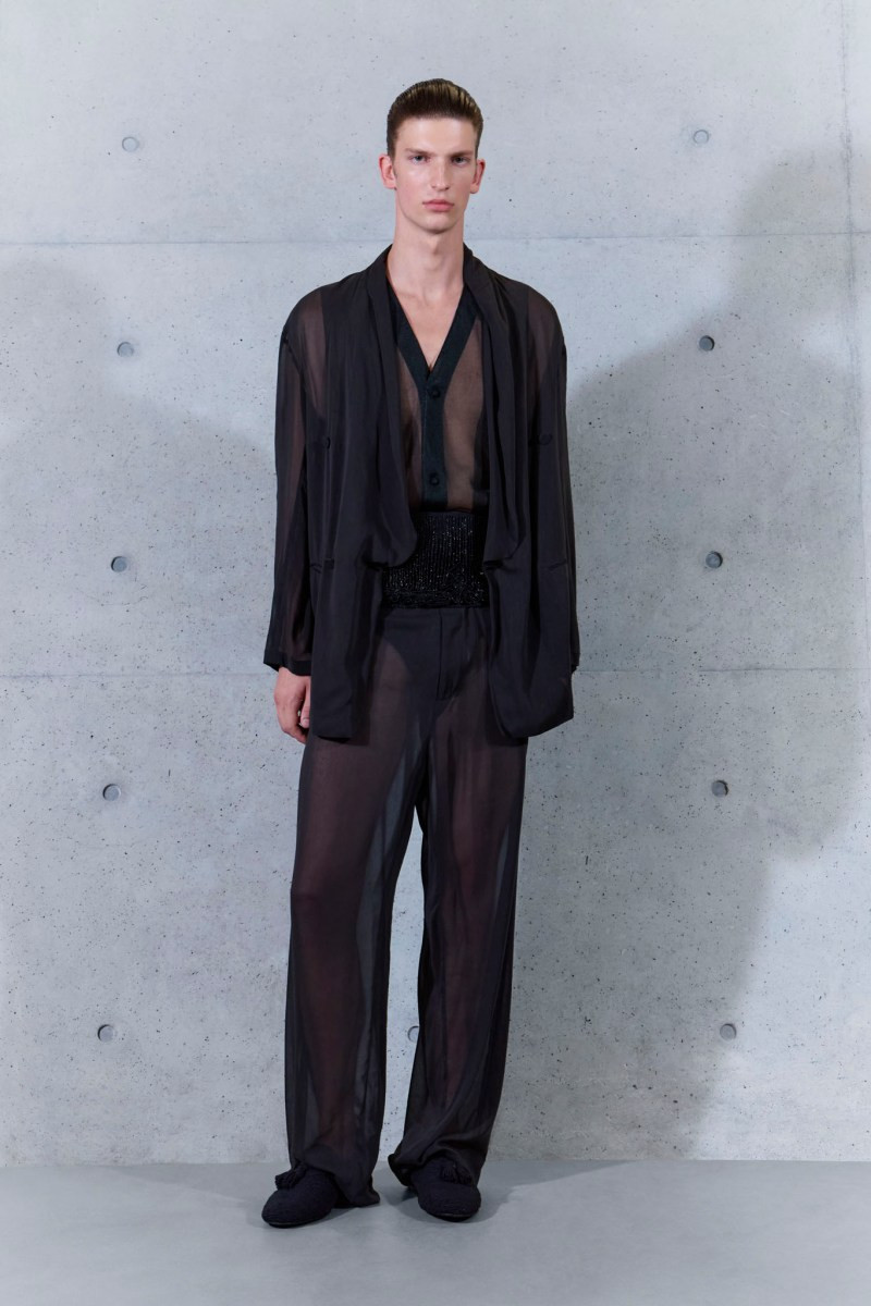 emporio-armani-spring-27-rtw-ctsy-066.jpg