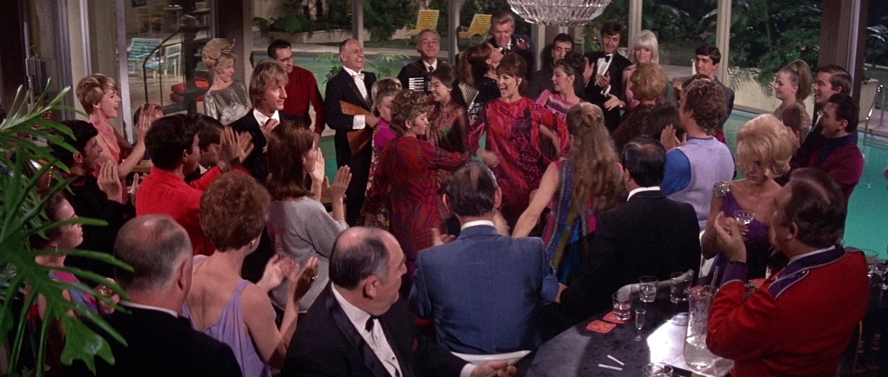 Вечеринка.1968.BDRip 720p msltel.mkv_snapshot_01.20.42.018.jpg